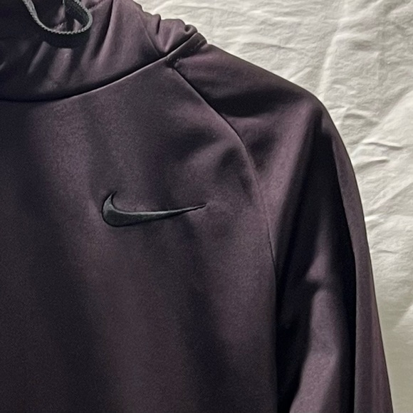 Nike Dri-Fit Training Hoody (Men’s) - Picture 3 of 5
